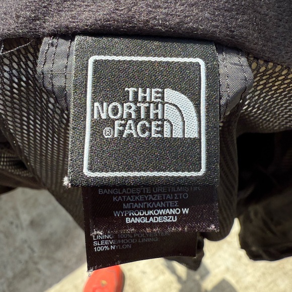 The North Face HyVent Rain Jacket for Boys SZ Medium (10-12) - Picture 10 of 16